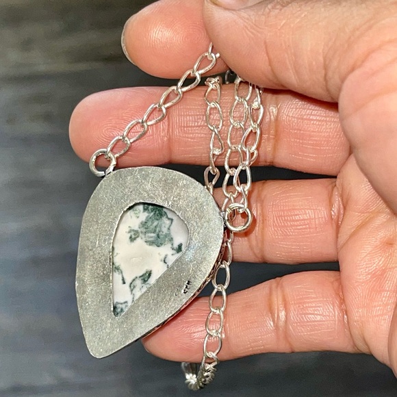 Dendritic Tree Agate Pendant Necklace - Picture 6 of 10